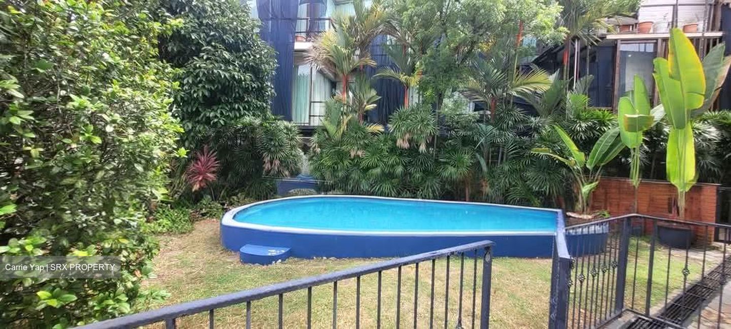 Holland Road (D10), Detached #568301731